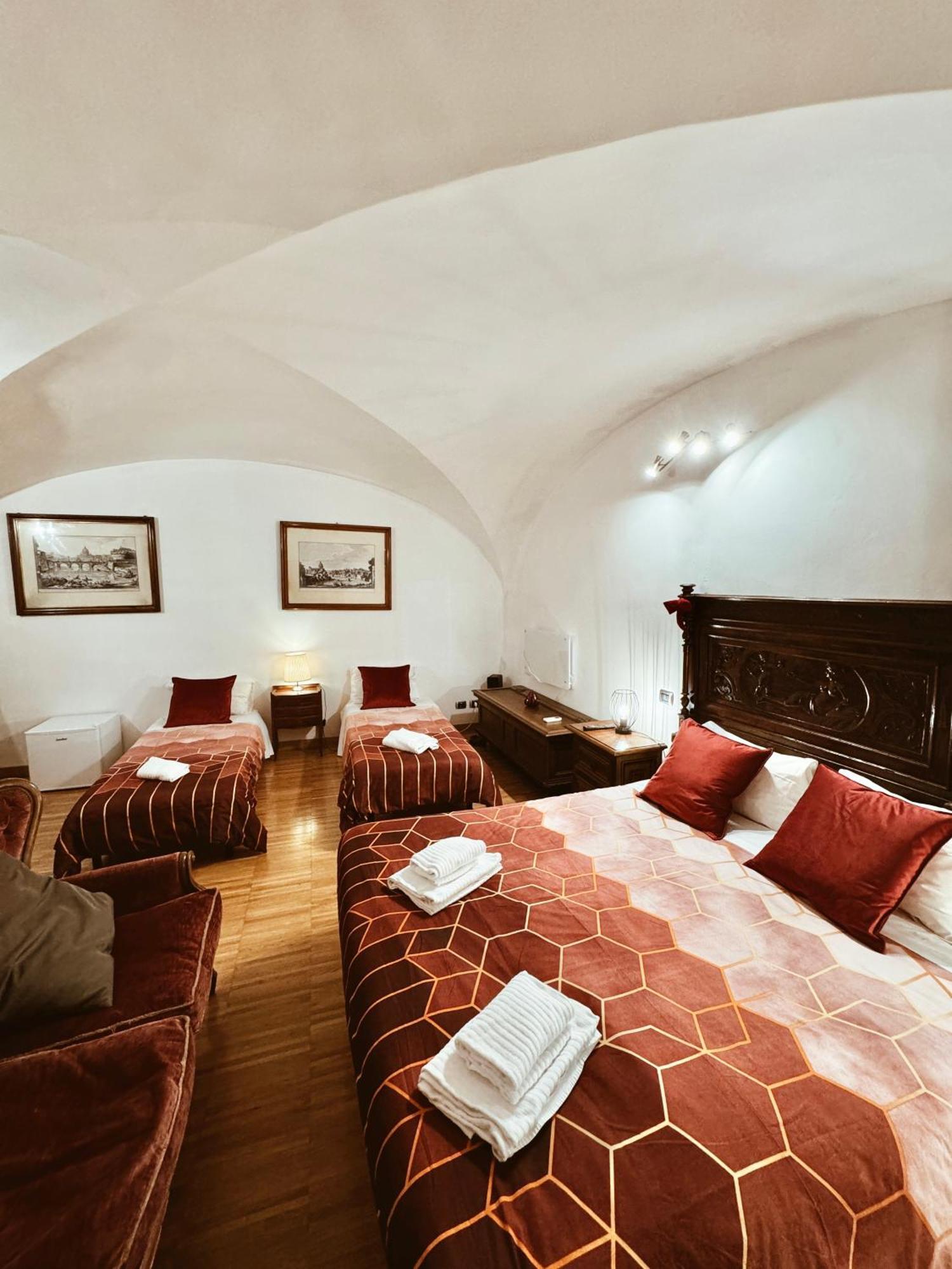 Residenza Tritone Luxury Guest House Trevi Fountain ローマ エクステリア 写真