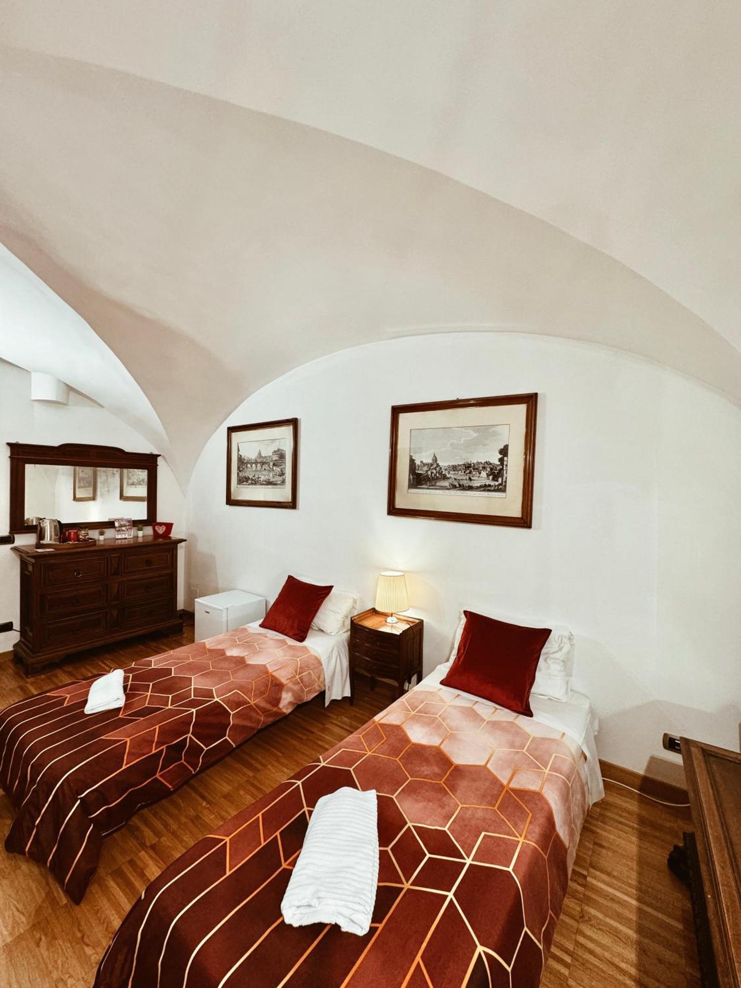 Residenza Tritone Luxury Guest House Trevi Fountain ローマ エクステリア 写真