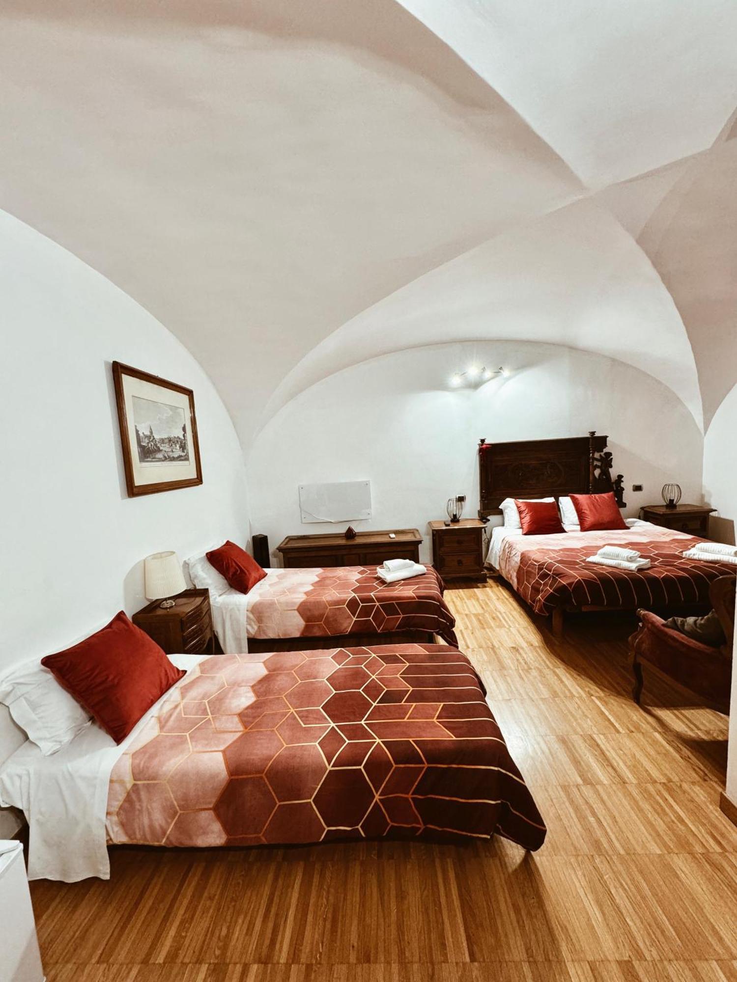 Residenza Tritone Luxury Guest House Trevi Fountain ローマ エクステリア 写真