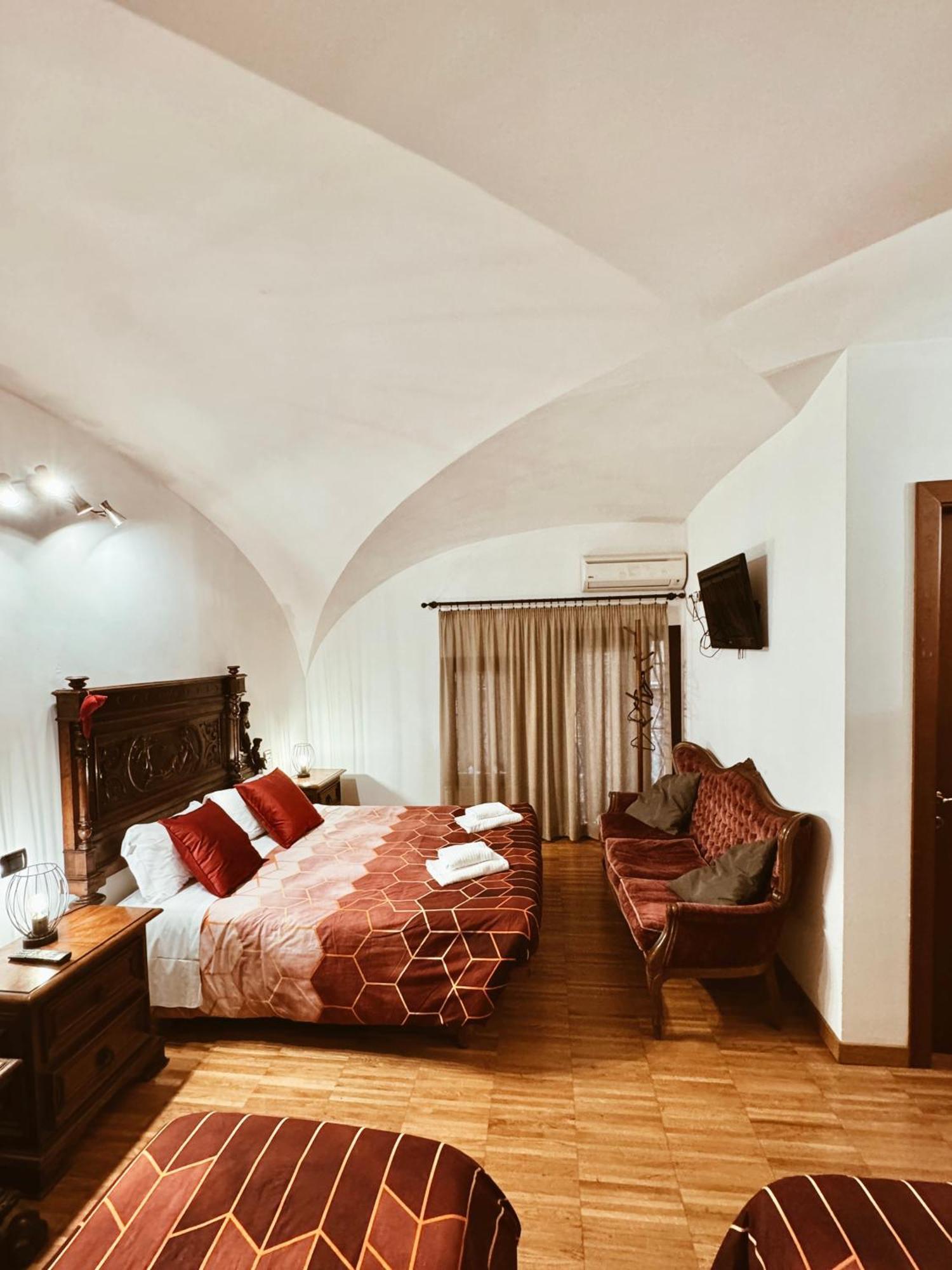 Residenza Tritone Luxury Guest House Trevi Fountain ローマ エクステリア 写真
