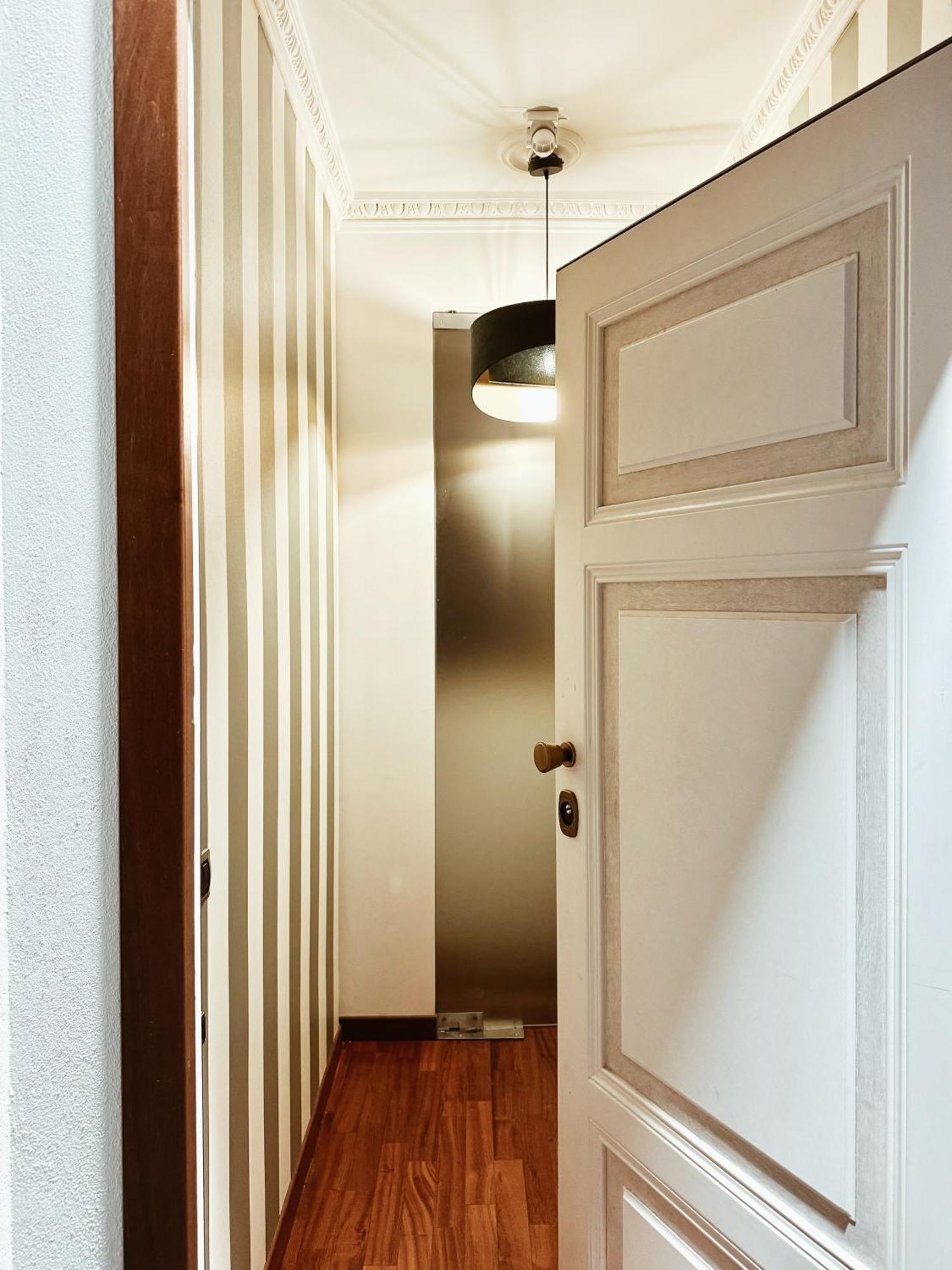 Residenza Tritone Luxury Guest House Trevi Fountain ローマ エクステリア 写真
