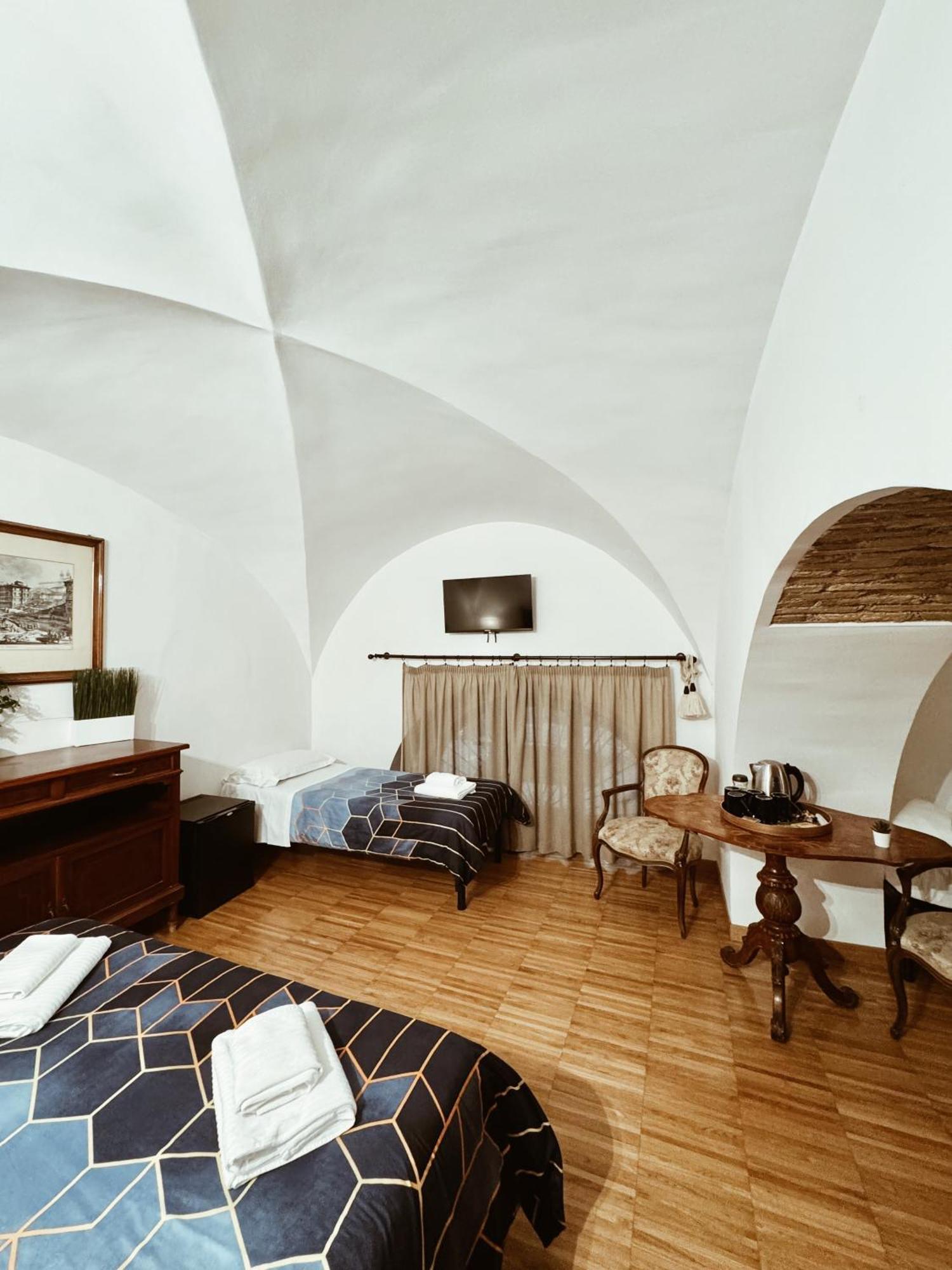 Residenza Tritone Luxury Guest House Trevi Fountain ローマ エクステリア 写真